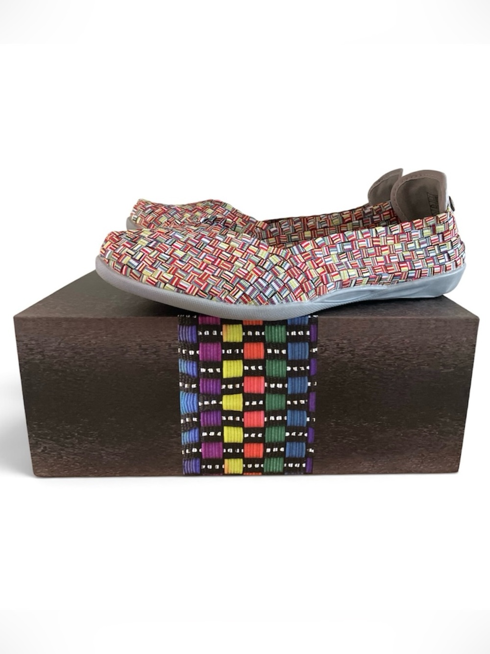 NIB bernie mev. Rainbow Woven Slip-On Flats
